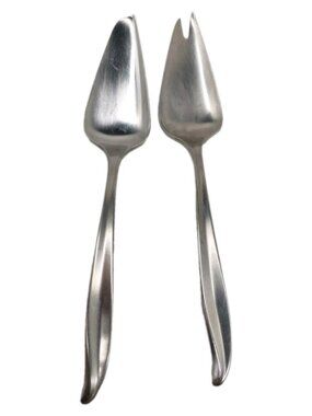 International INS4 Stainless Solid Cheese Serving Knife And Pick 6 5/8”